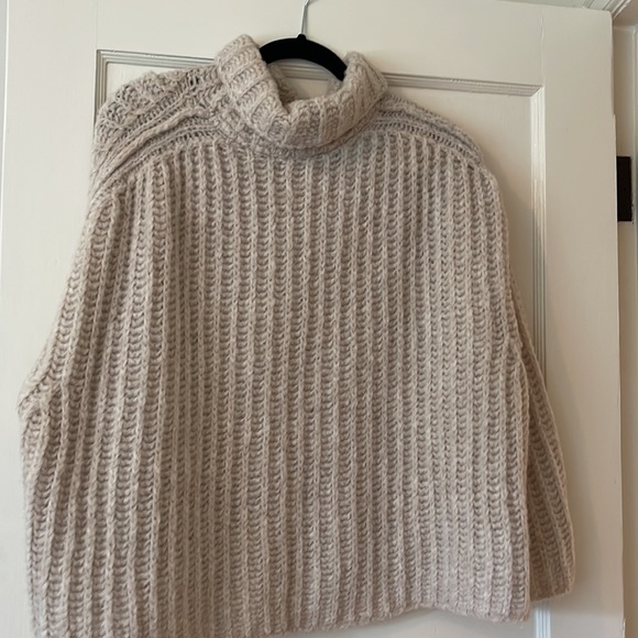 Free People chunky knit sweater - Picture 3 of 3